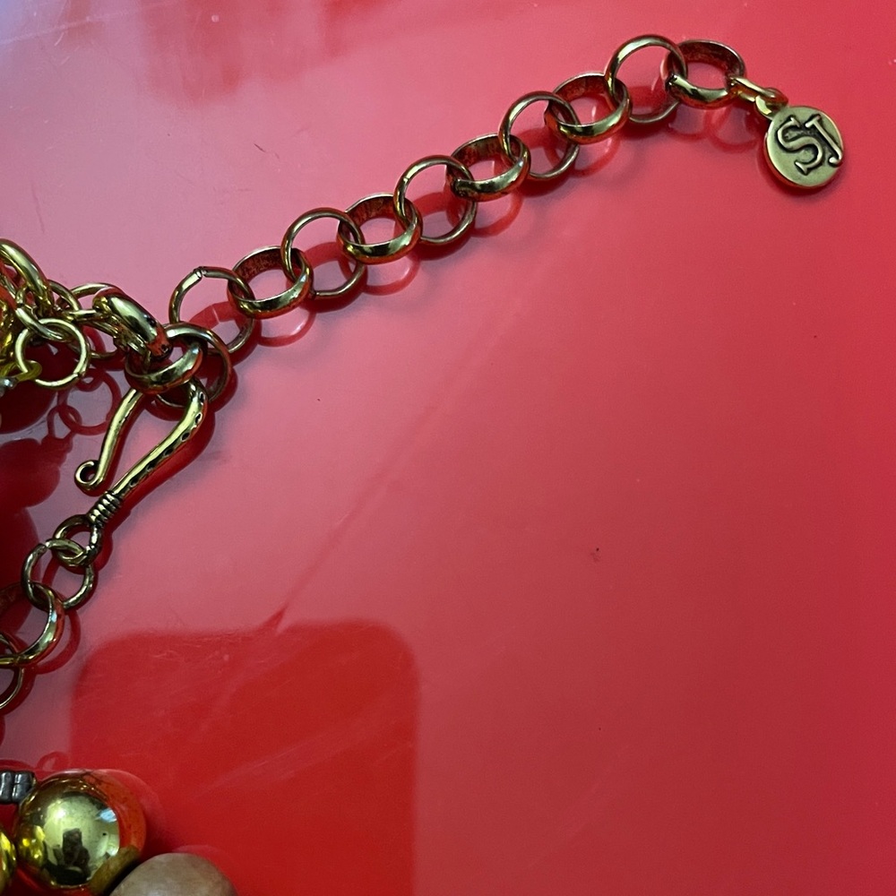 Sassy Jones Gold and Brown Beaded Necklace Set - Picture 5 of 6